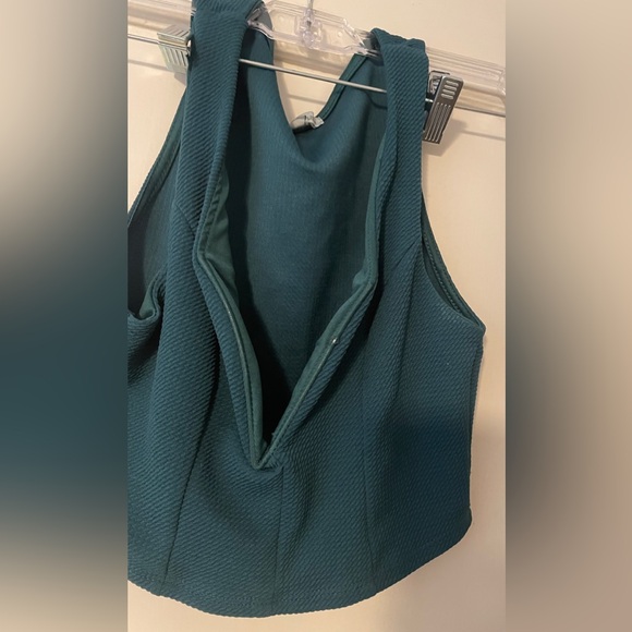 Charlotte Russe Crop Top size Medium Green - Picture 4 of 4